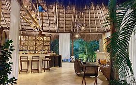 Hotel Piedra De Agua Palenque 4*